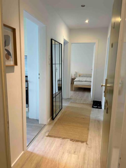 Country Style Apartment With Balcony Near Fair 汉诺威 外观 照片